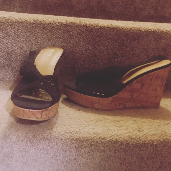 Wedges - Picture 1 of 1